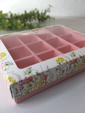 Упаковка под 12 конфет "Первые цветы" — изображение 2